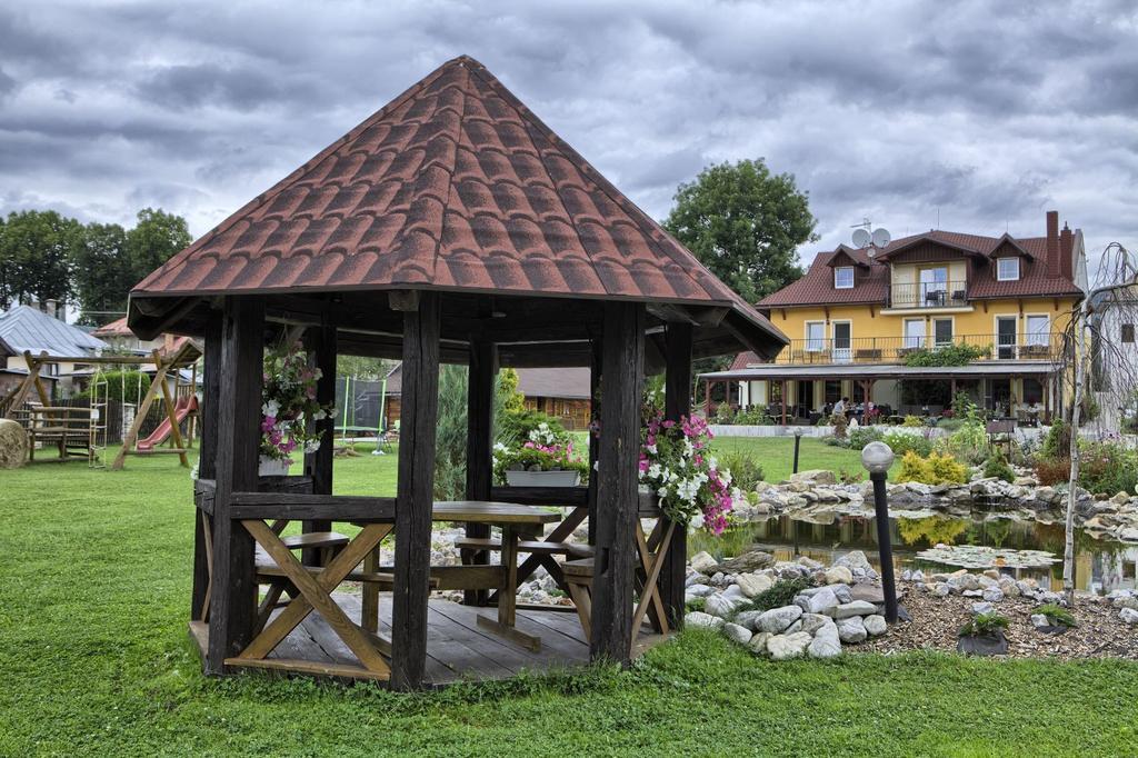 Penzion Fantazia Michalova - Brezno-Muranska Planina Exterior photo